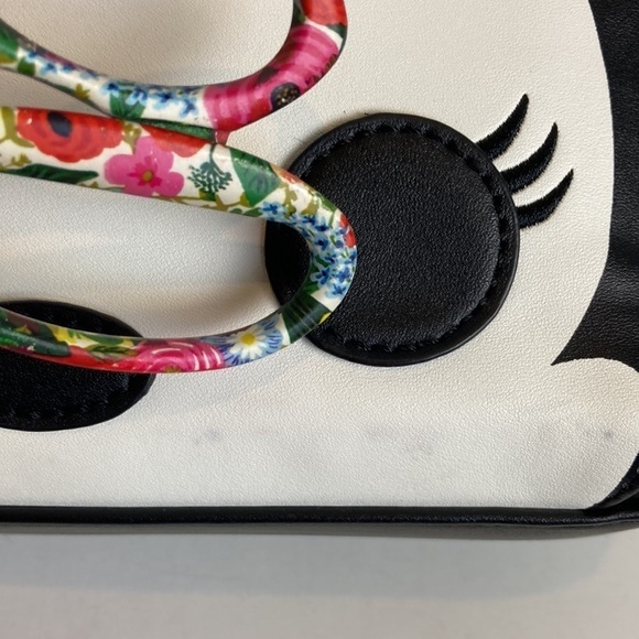 POP! By Loungefly Disney Minnie Mouse Belt Bag Fanny Pack Sling Bag Disneyland - Picture 14 of 16